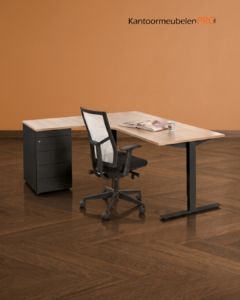 Hoekbureau | links | 180x120cm