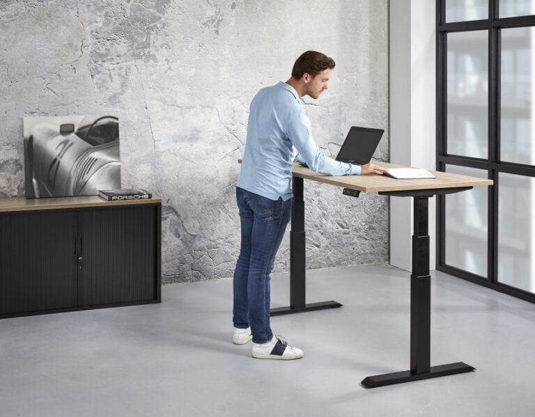 Elektrisch-Zit-Sta-Bureau-KT-Business-|-140x80cm-|-NEN-EN527
