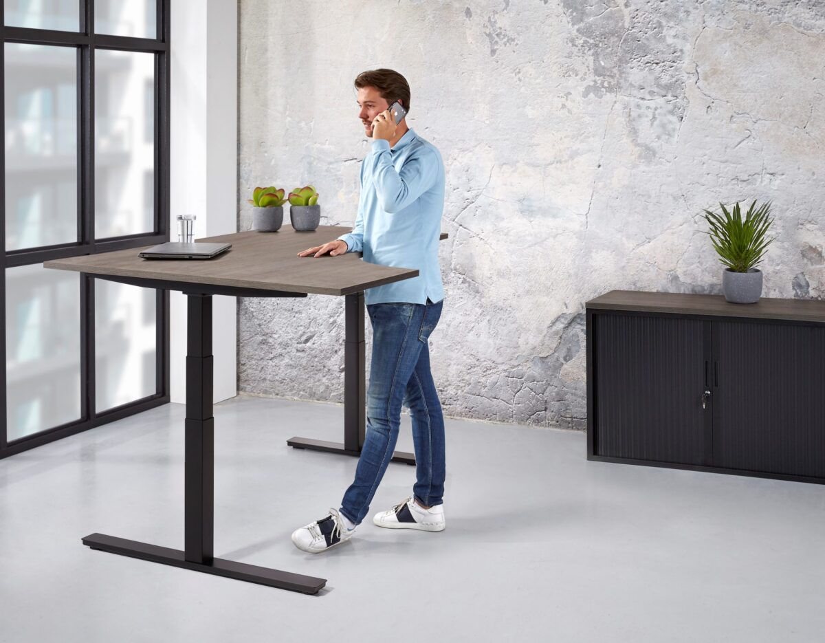 Elektrisch Wingbureau | 180x120cm Links | NEN-EN527