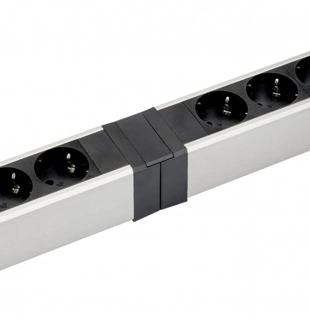 Onderbouw stekkerdoos 3x stroom
